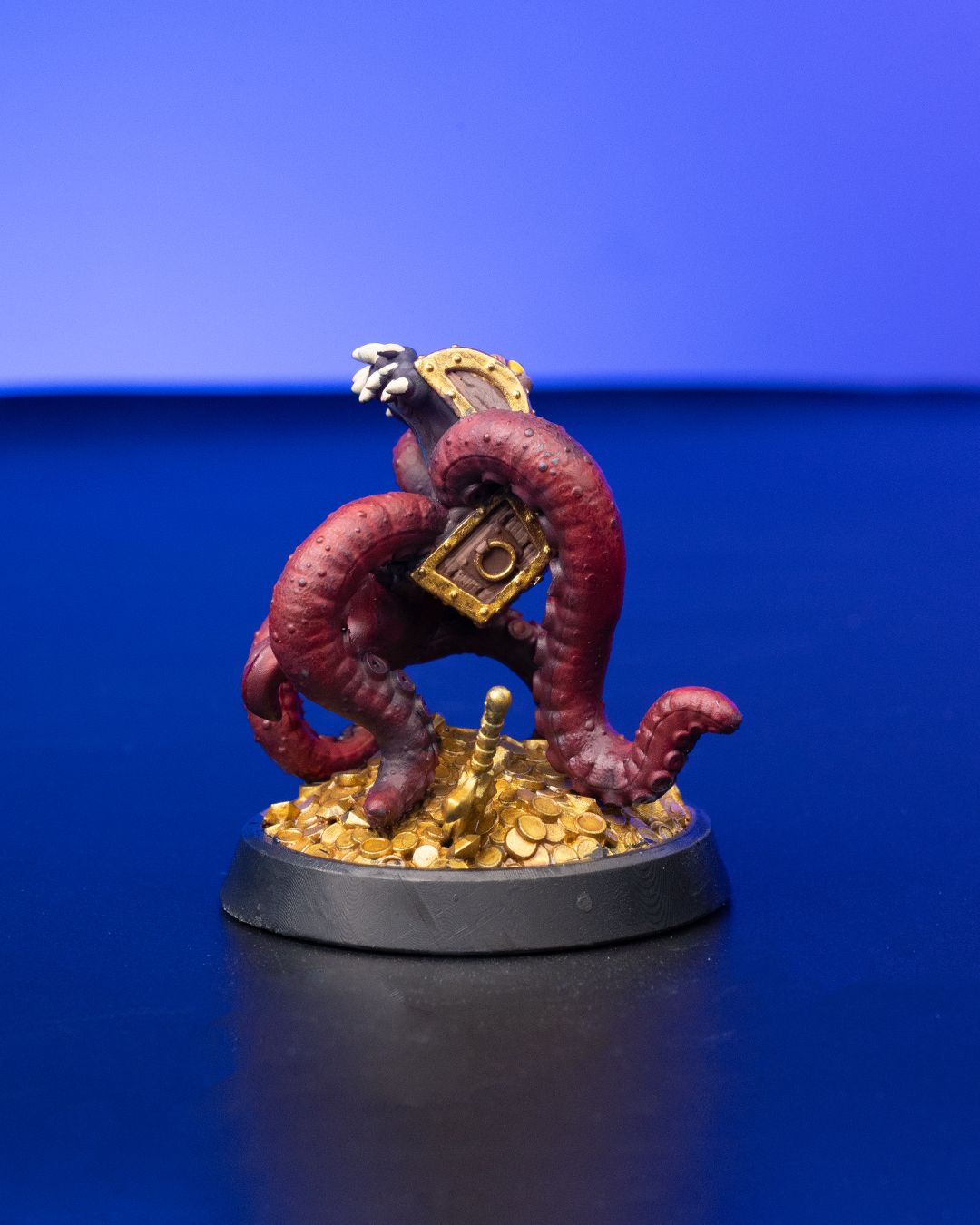 Deep Sea Mimic Chest Miniature