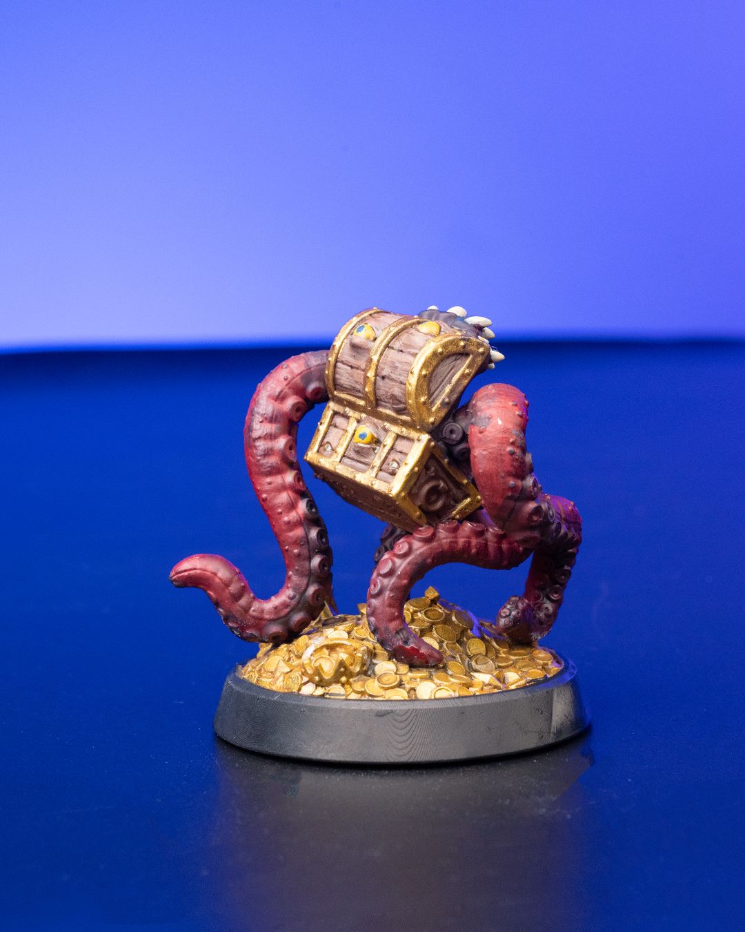 Deep Sea Mimic Chest Miniature